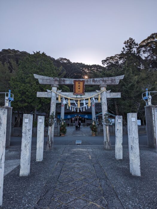 須崎市の鳴無神社